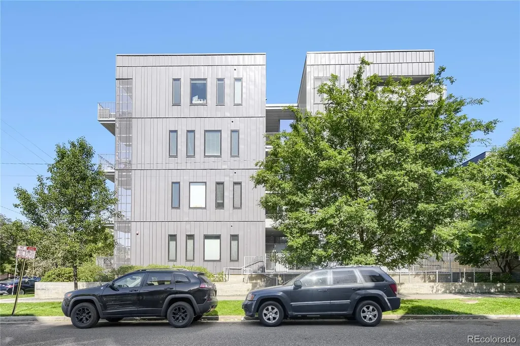 2752 N Clay Street Denver CO 80211