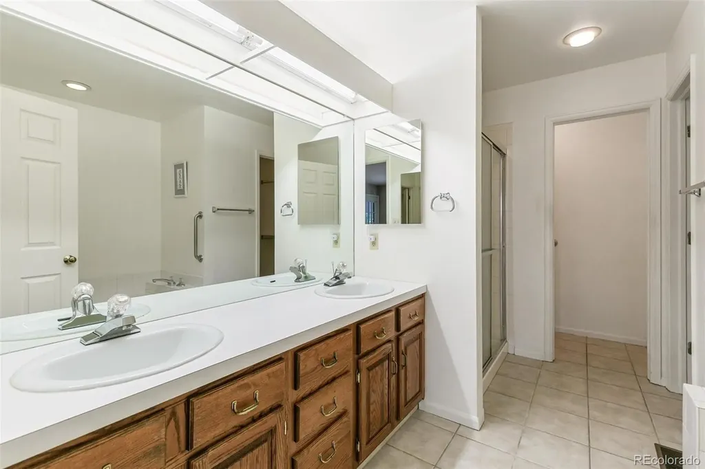 5235 S Cody Street Littleton CO 80123