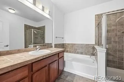 13456 Via Varra Broomfield CO 80020