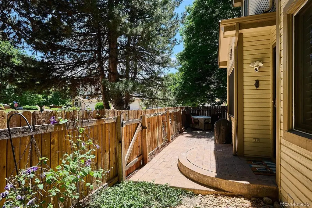 5155 E Weaver Drive Centennial CO 80121