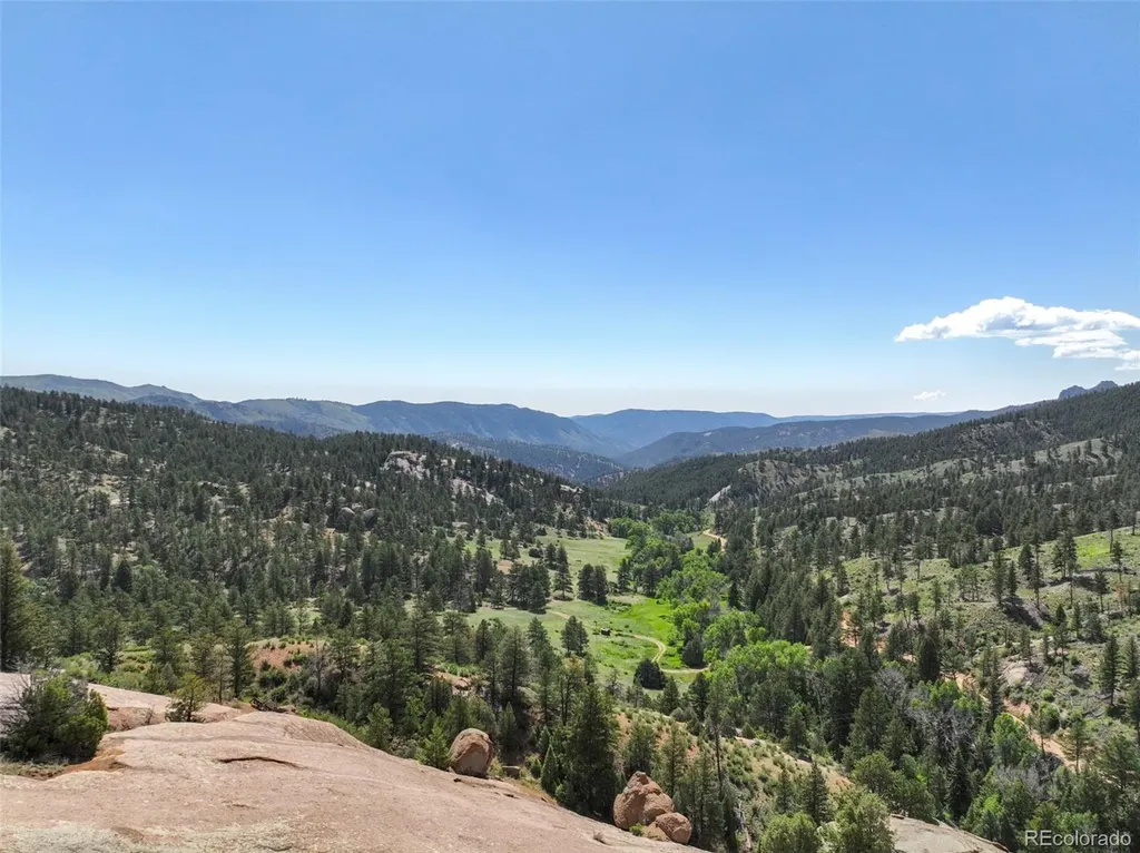 22511 Resort Creek Road Foxton CO 80433