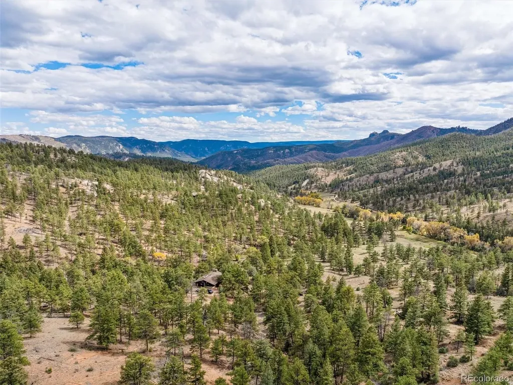22511 Resort Creek Road Foxton CO 80433