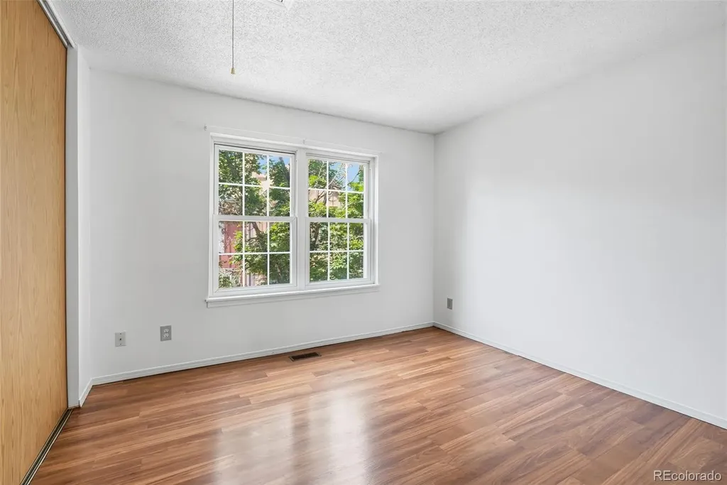 12043 E Hoye Drive Aurora CO 80012
