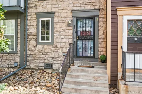12043 E Hoye Drive Aurora CO 80012