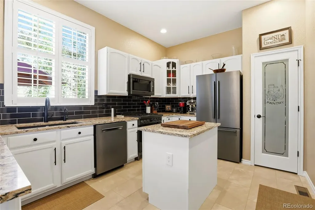 10655 Riverbrook Circle Littleton CO 80126