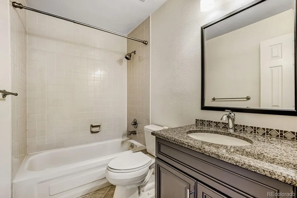 12662 E Warren Drive Aurora CO 80014