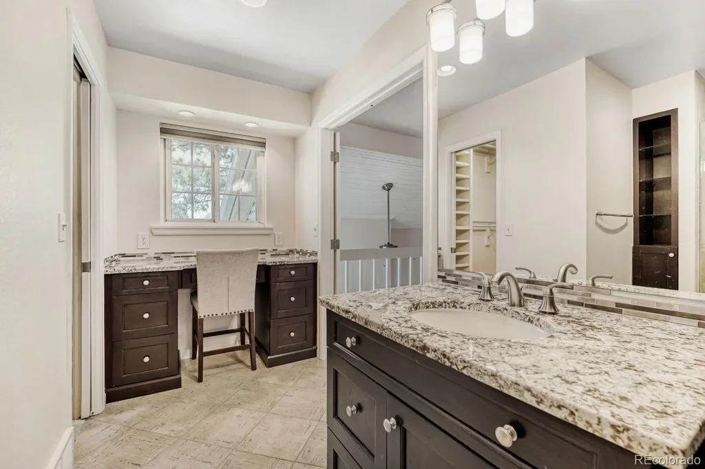 12662 E Warren Drive Aurora CO 80014