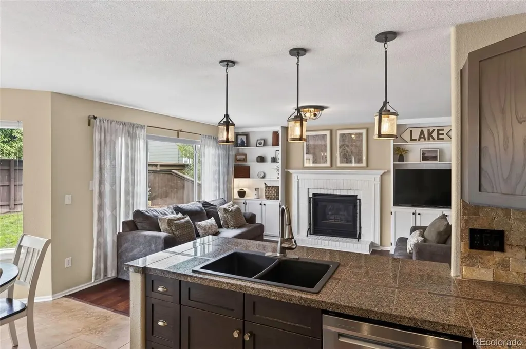 10209 Woodrose Court Highlands Ranch CO 80129