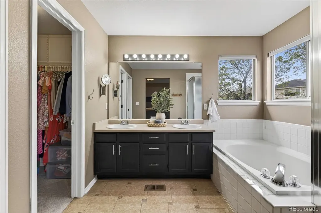 10209 Woodrose Court Highlands Ranch CO 80129