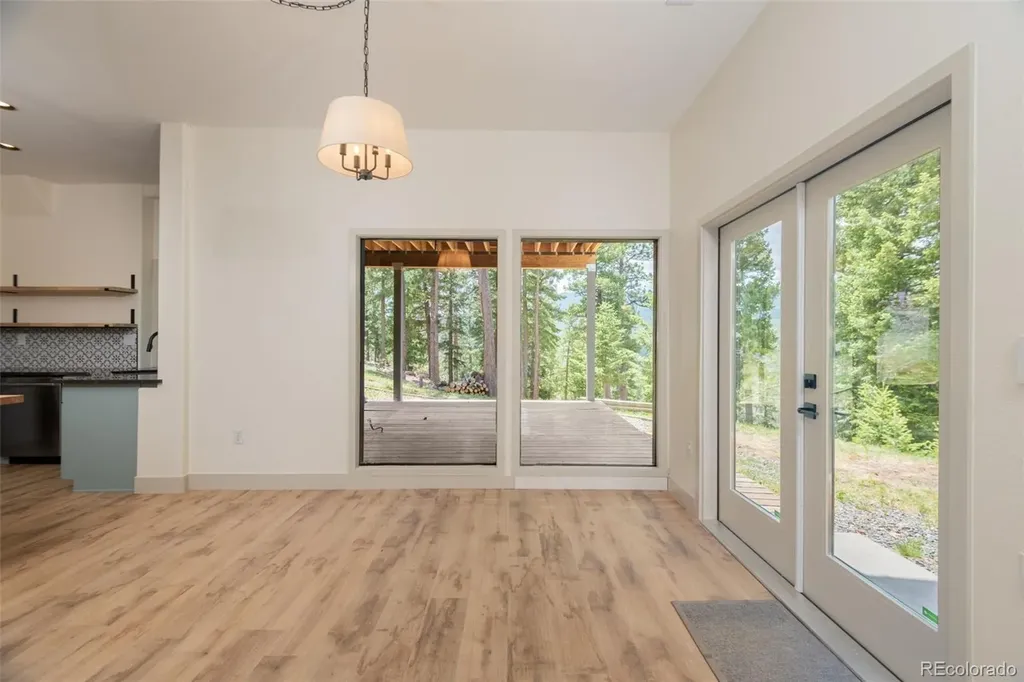 33510 Puma Crest Evergreen CO 80439