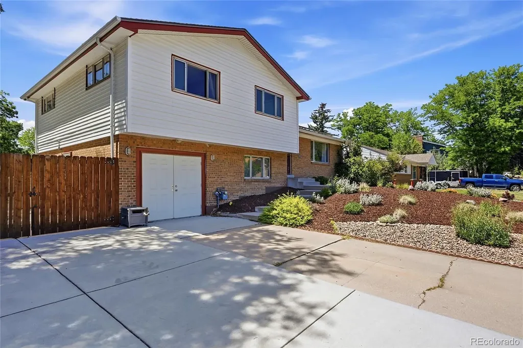 6861 S Washington Street Littleton CO 80122