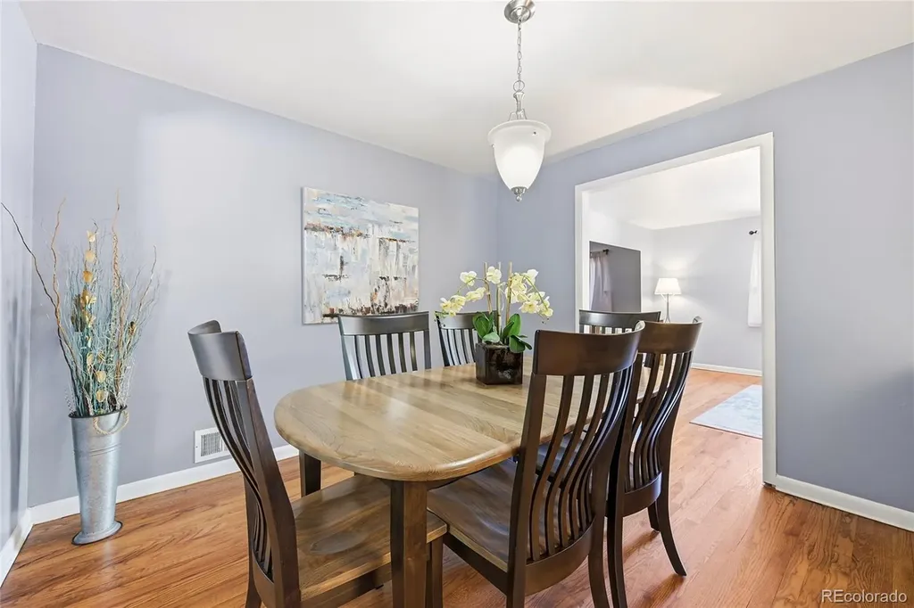 6861 S Washington Street Littleton CO 80122