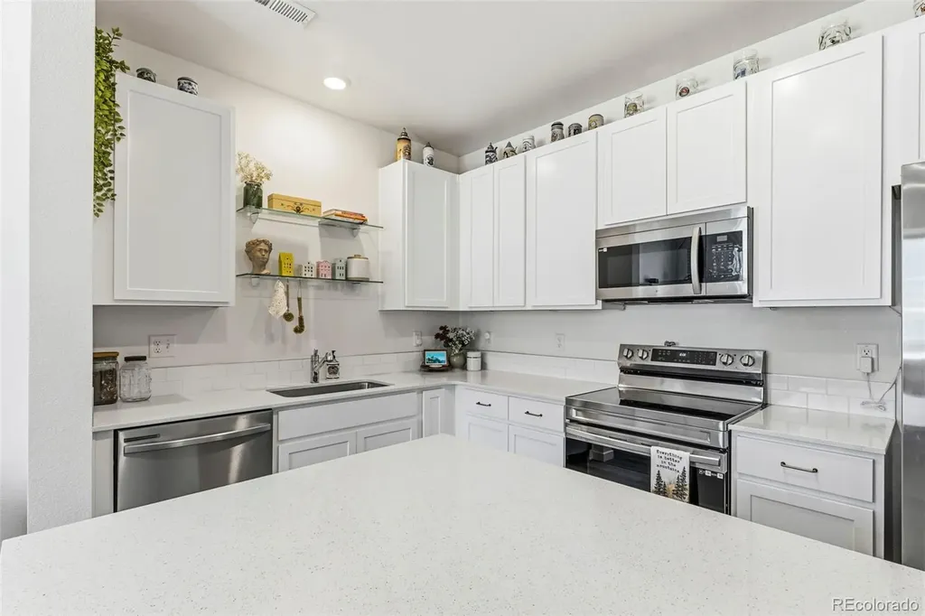 503 S Rollie Avenue Fort Lupton CO 80621