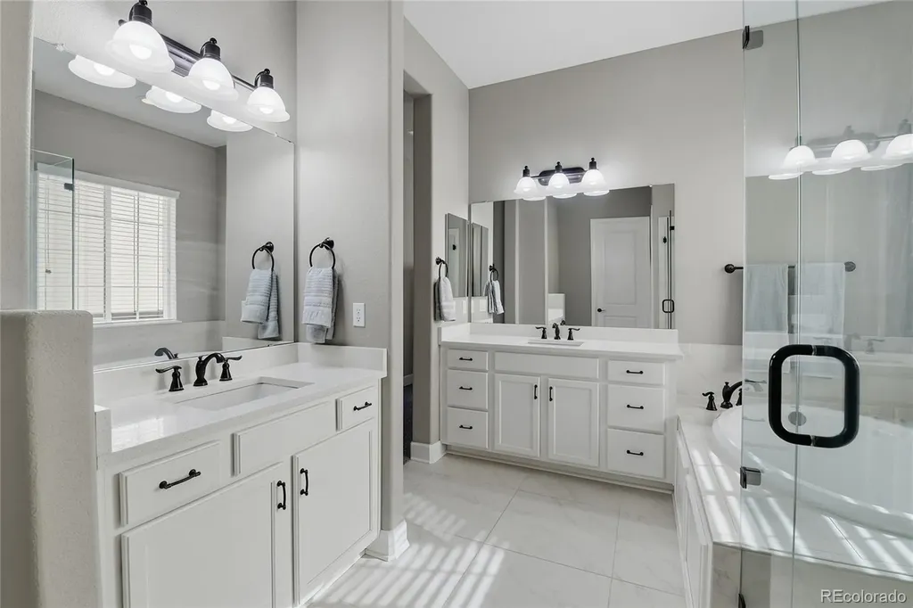 7693 S Quantock Way Aurora CO 80016