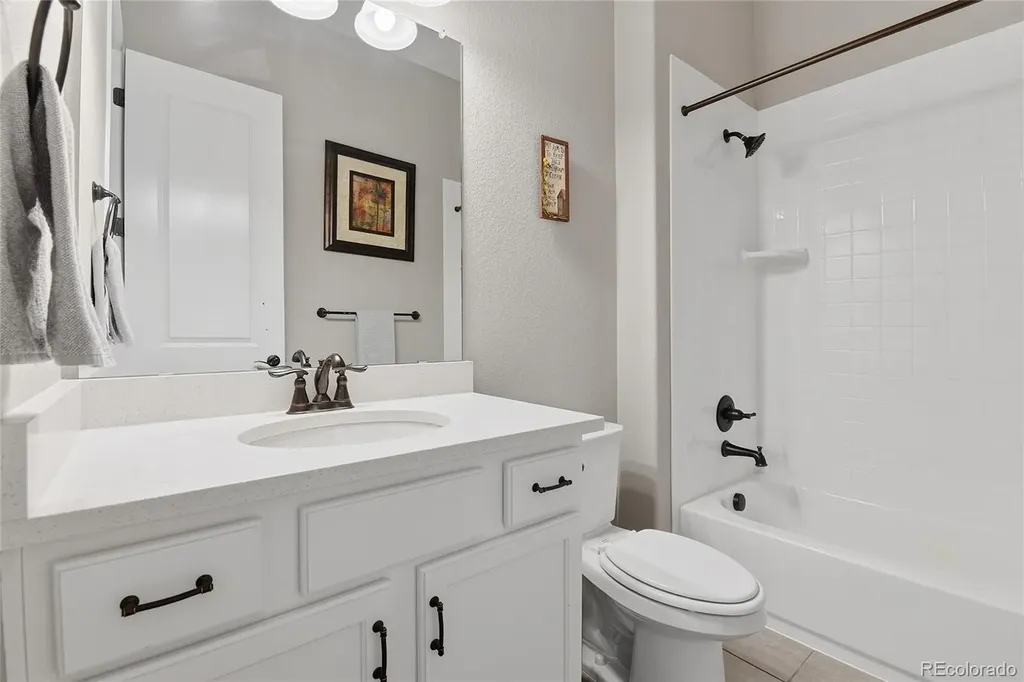7693 S Quantock Way Aurora CO 80016