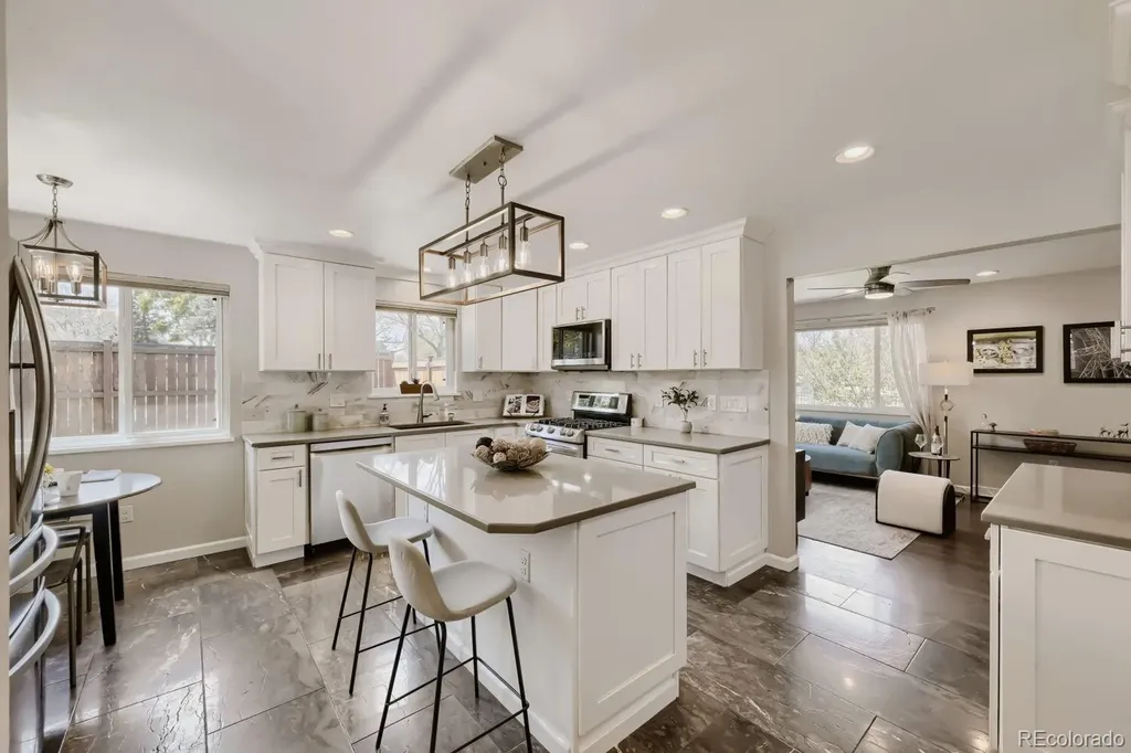 7890 W 59th Avenue Arvada CO 80004