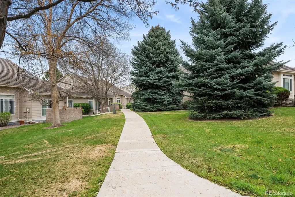 5239 W Iliff Drive Lakewood CO 80227