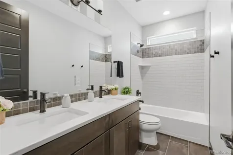 21412 E 61st Drive Aurora CO 80019
