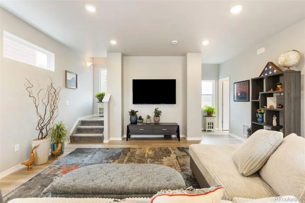 7866 Piton Point Colorado Springs CO 80923