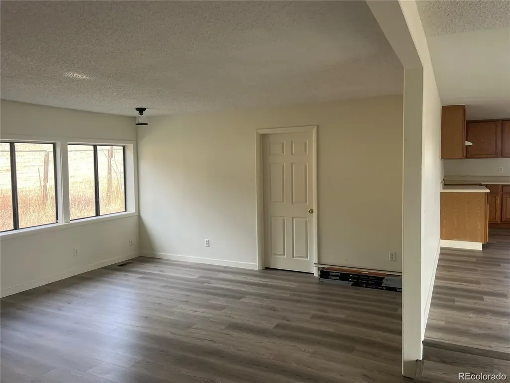 24395 Main Street Elbert CO 80106