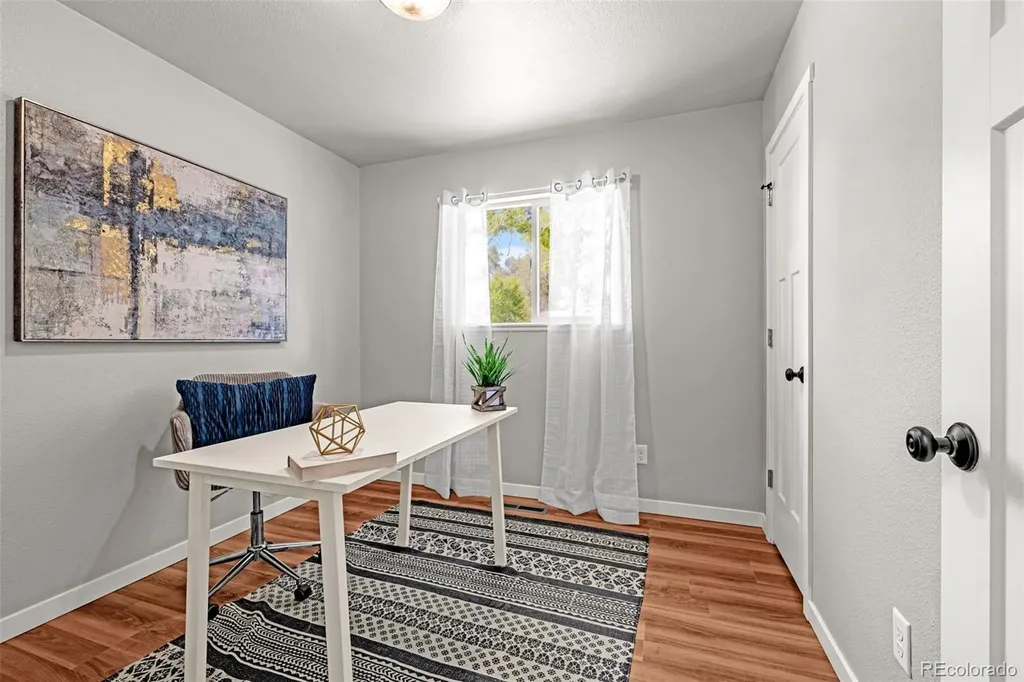 2214 Sonoma Drive Colorado Springs CO 80910