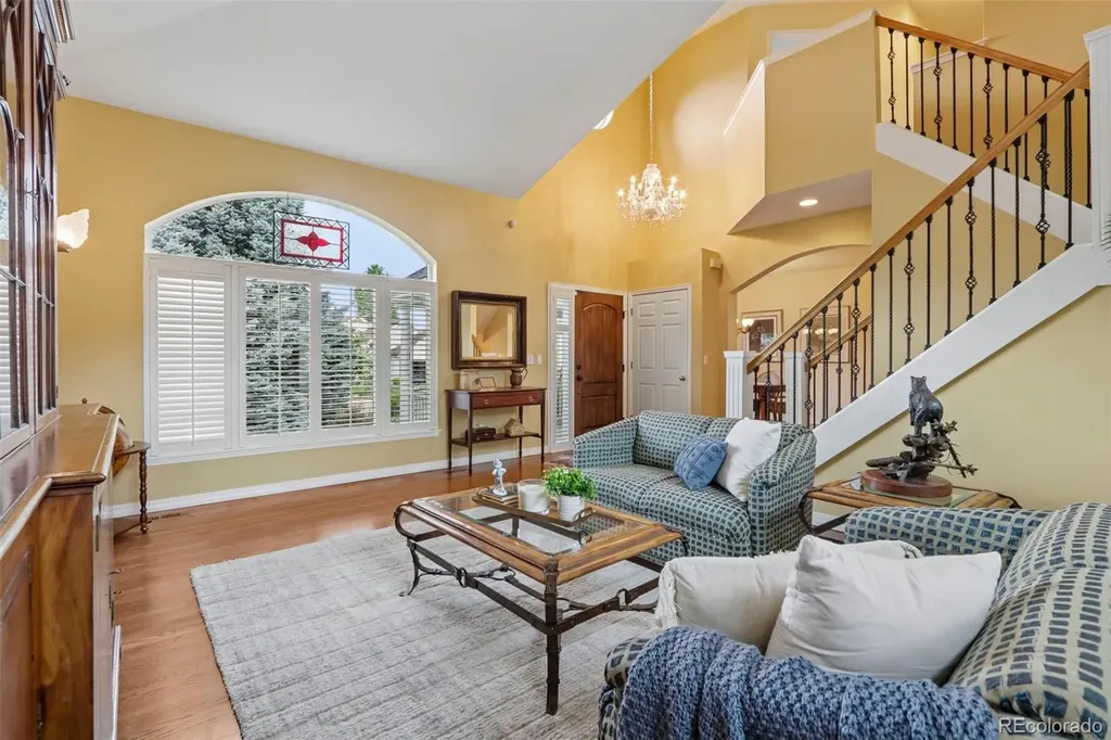 7154 Burgundy Drive Niwot CO 80503