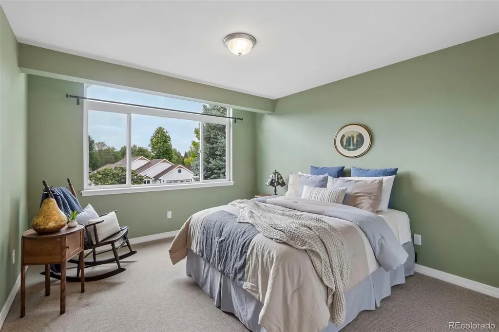 7154 Burgundy Drive Niwot CO 80503