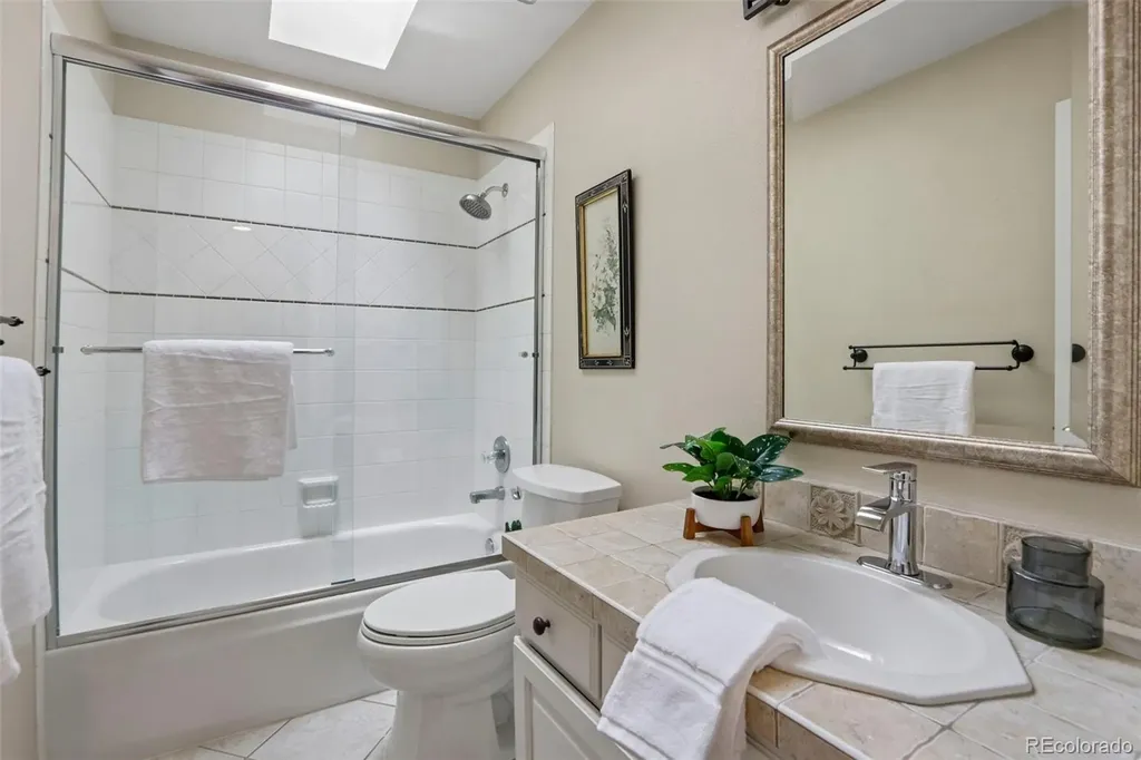 7154 Burgundy Drive Niwot CO 80503