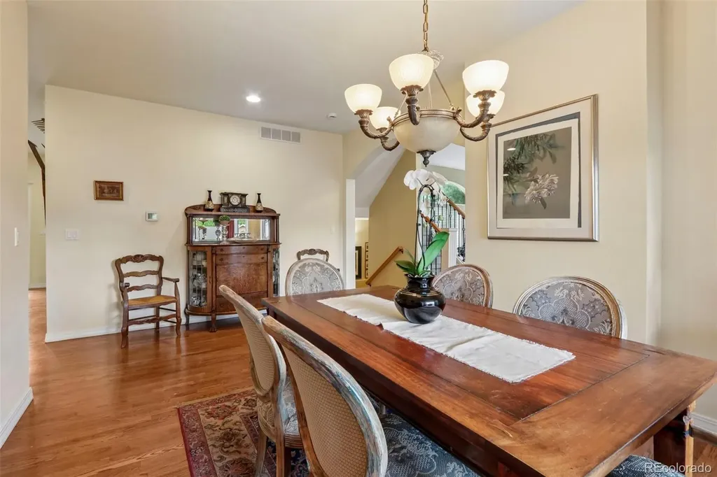7154 Burgundy Drive Niwot CO 80503