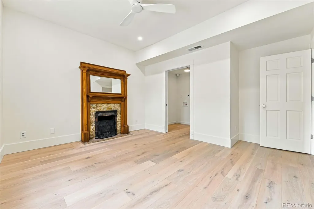 2554 W 32nd Avenue Denver CO 80211