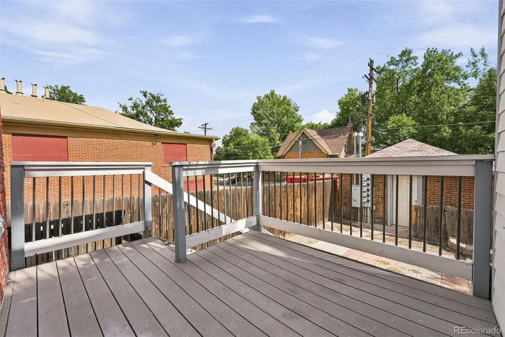 2554 W 32nd Avenue Denver CO 80211