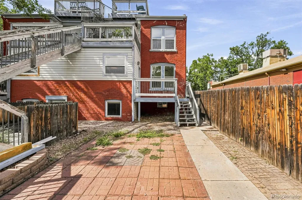 2554 W 32nd Avenue Denver CO 80211