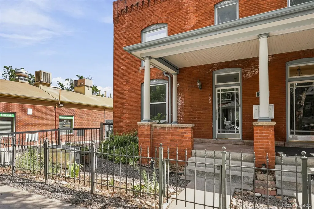 2554 W 32nd Avenue Denver CO 80211