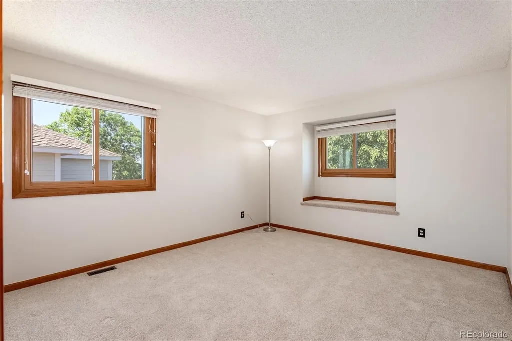 9635 Cherryvale Drive Highlands Ranch CO 80126