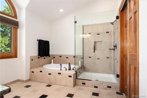 9635 Cherryvale Drive Highlands Ranch CO 80126