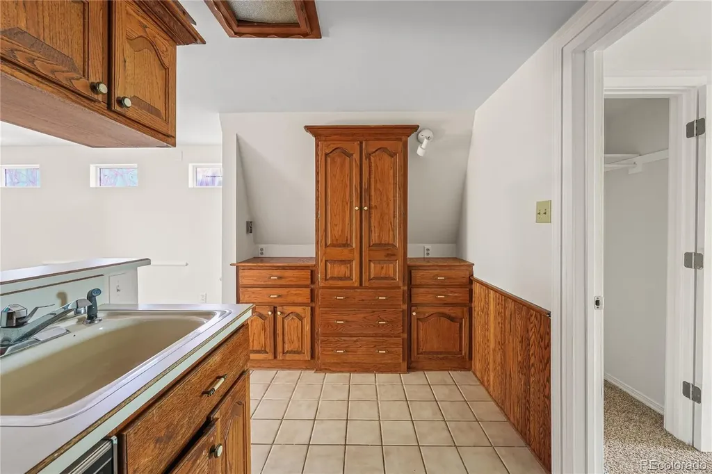 21400 E 11th Avenue Aurora CO 80018
