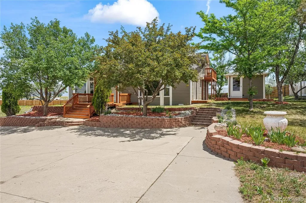 21400 E 11th Avenue Aurora CO 80018