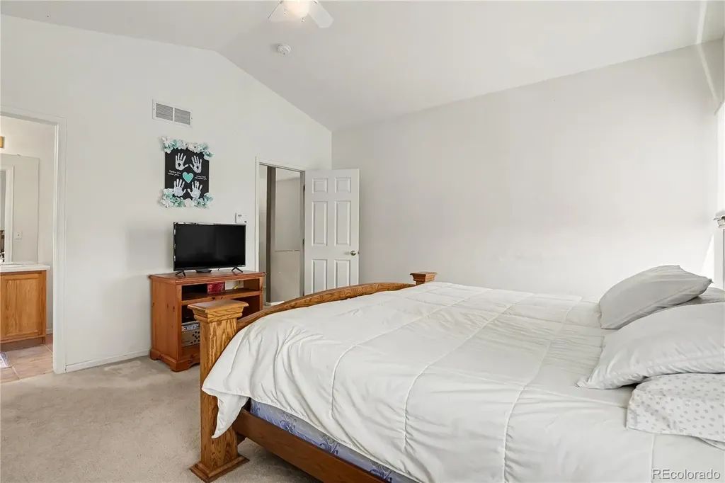22398 E Oxford Drive Aurora CO 80018