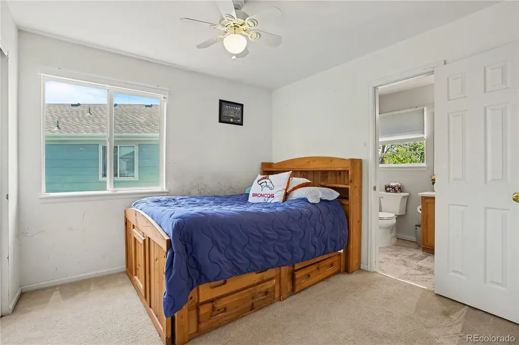 22398 E Oxford Drive Aurora CO 80018
