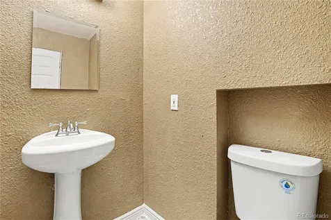 22398 E Oxford Drive Aurora CO 80018