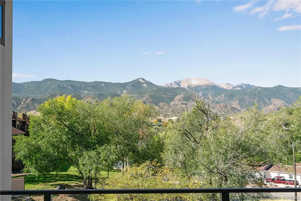2260 Glenn Street Colorado Springs CO 80904