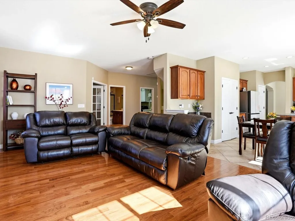 6638 W Hamilton Drive Lakewood CO 80227