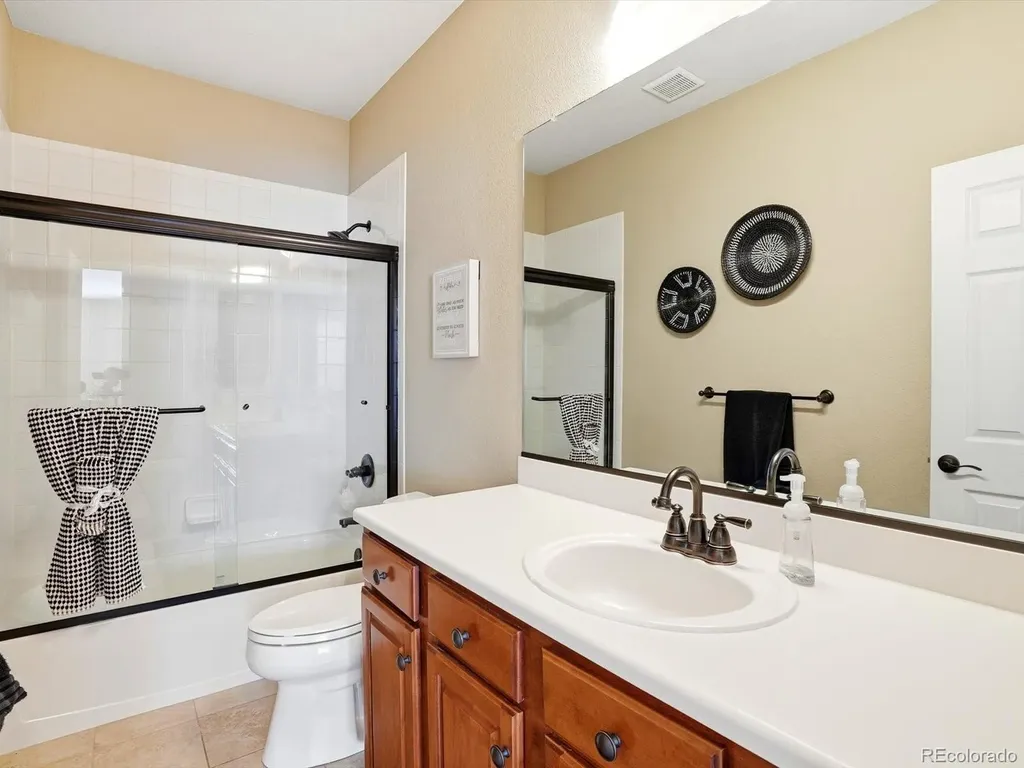 6638 W Hamilton Drive Lakewood CO 80227
