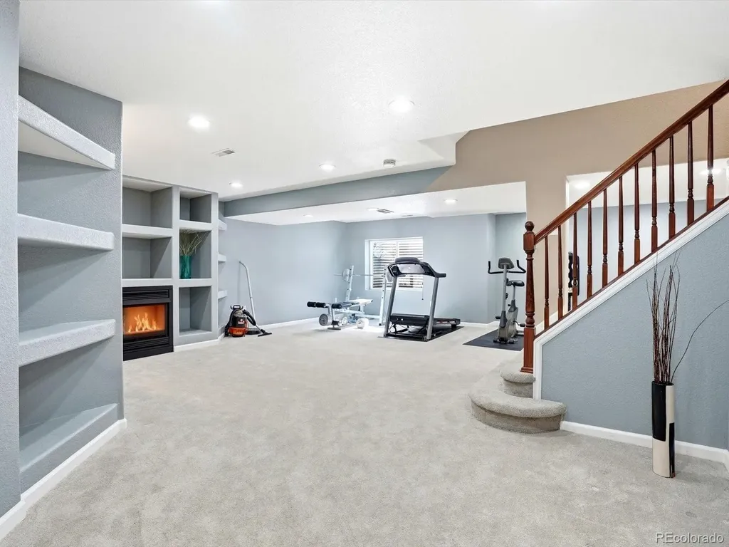 6638 W Hamilton Drive Lakewood CO 80227