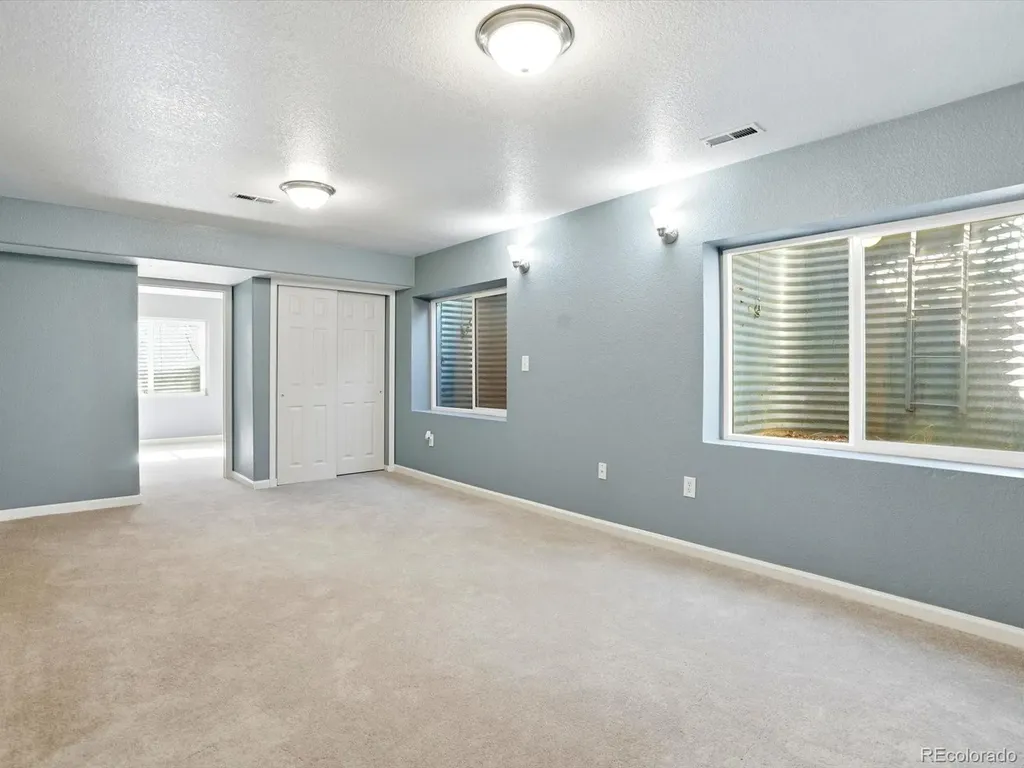 6638 W Hamilton Drive Lakewood CO 80227