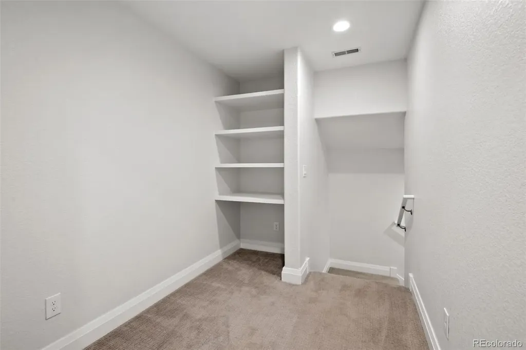 3060 S Elati Street Englewood CO 80110