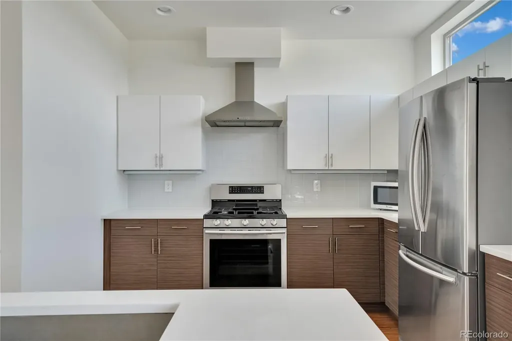1208 Perry Street Denver CO 80204