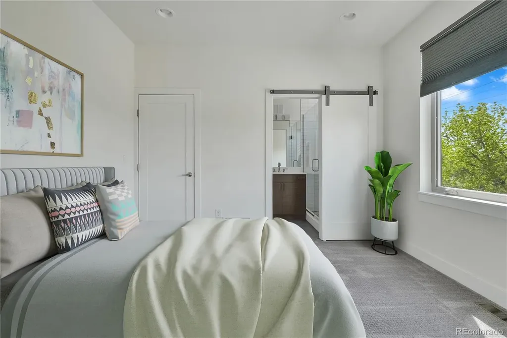 1208 Perry Street Denver CO 80204