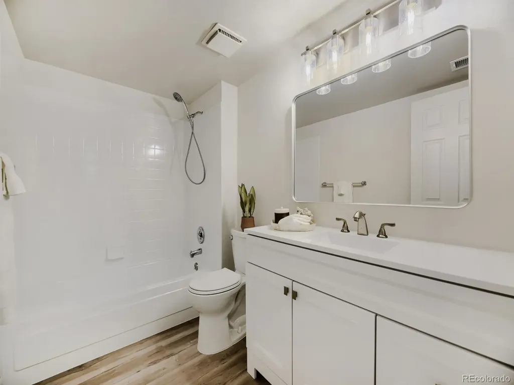 2938 S Revere Street Aurora CO 80014