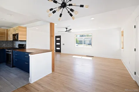 794 Galena Street Aurora CO 80010